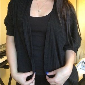 Ribbed loose black cardigan